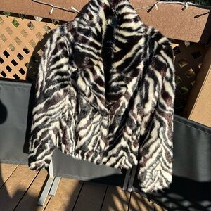 7 For All Mankind Black and White faux Fur-ZEBRA Fabulous fur never worn